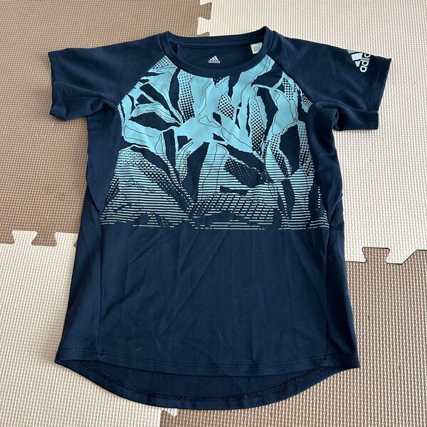 adidas アディダス Tシャツ 半袖 140㎝