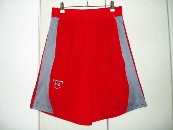 ◆アンダーアーマー UNDER ARMOUR UA ハーフパンツ LOOSE MBB8744 赤レッド LG/G◆吸汗速乾 軽量