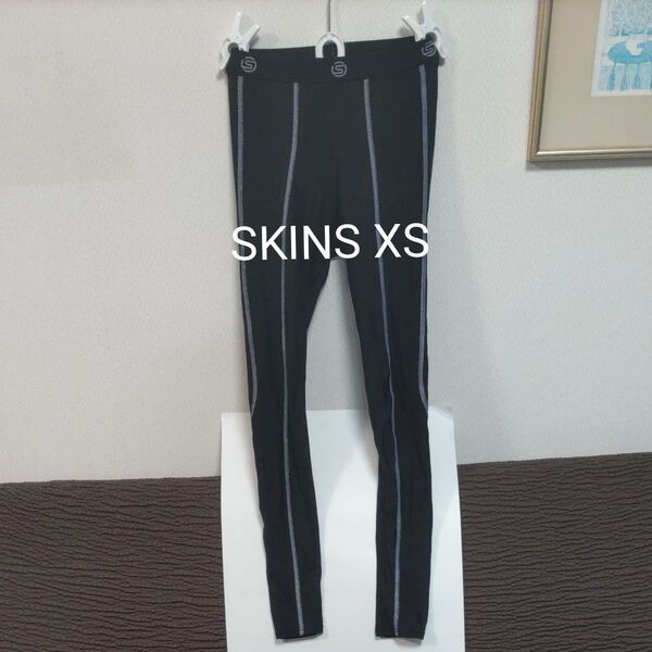 スキンズ XS ロングタイツ コンプレッション SKINS レディース ブラック パープル線 初期 スキンズ リカバリー