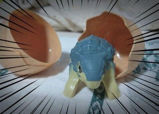 マクドナルド ハッピーセット 恐竜 アンキロサウルスのおもちゃ 未使用