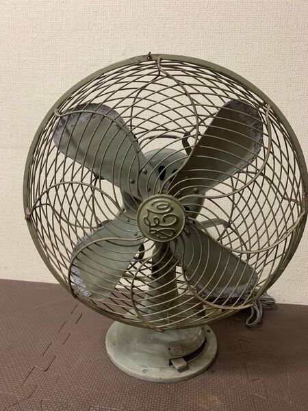 昭和レトロ 当時もの 鉄製扇風機 東芝 TOSHIBA C-4737 Electric アンティーク レトロ扇風機