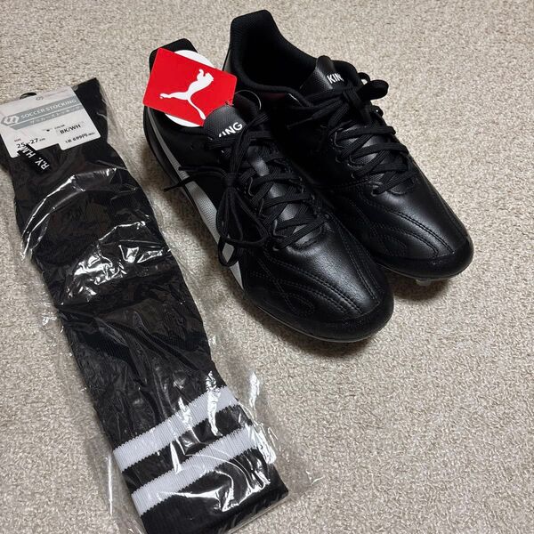 即購入NG PUMA サッカースパイク 27.5cm キングヒーロー サッカーストッキング