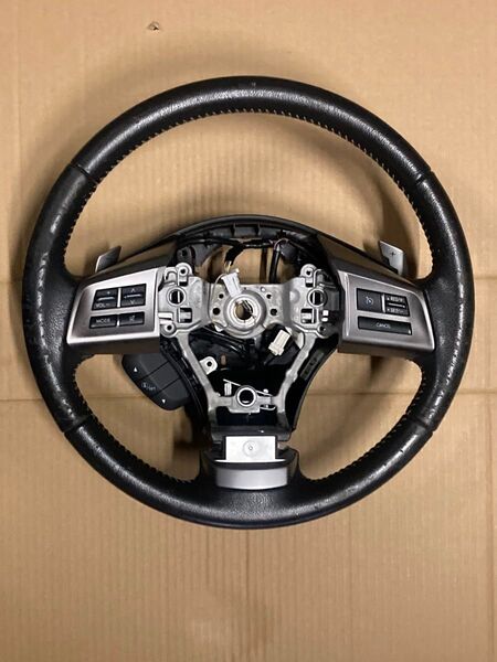 スバル インプレッサ XV GP7 ステアリングホイール