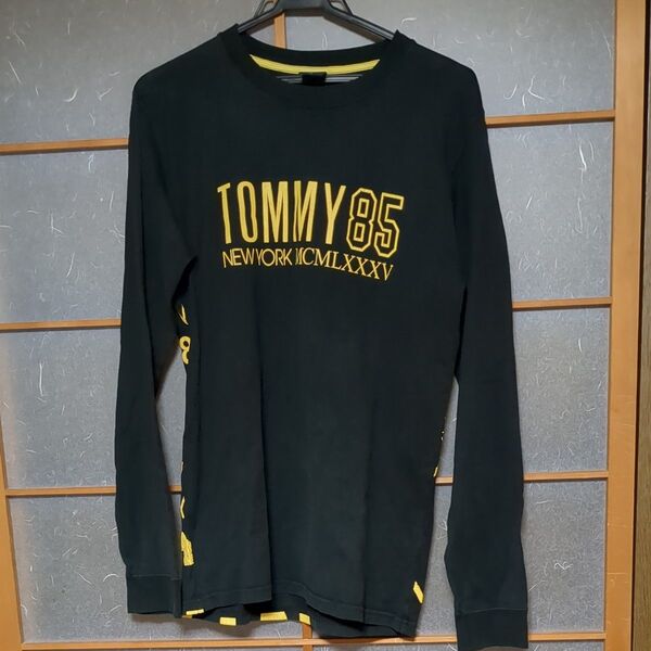 TOMMY トミーヒルフィガー 長袖Tシャツ ロンT 長袖