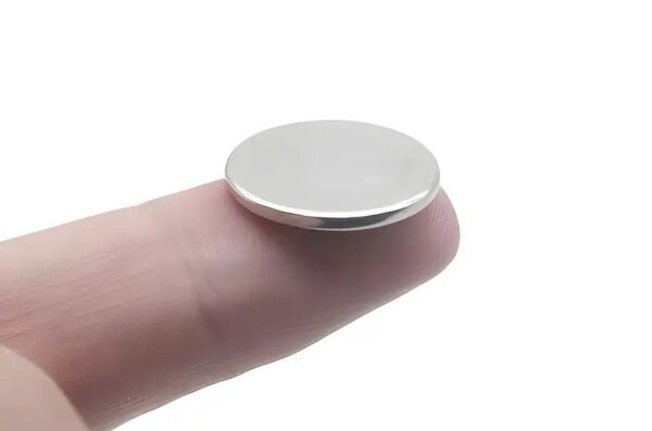 ネオジウム磁石 10個セット 直径20mm × 厚み2mm ネオジム 磁石 丸型 薄型 ボタン