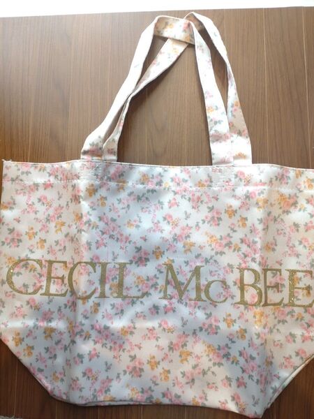 セシルマクビー エコバック新品未使用 トートバッグ