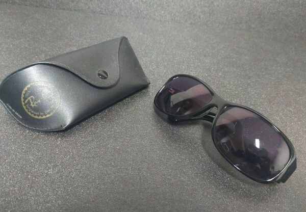 《正規品》Ray-Ban(レイバン)RB2147