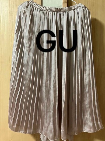 GUプリーツスカート