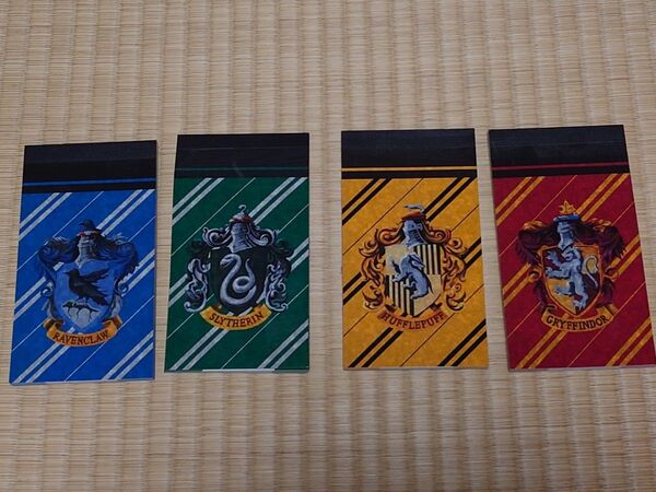 美品ハリー・ポッター メモ帳 USJ ローブのように折り曲げるもの!! ローブ メモ帳