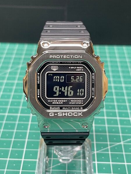 美品 CASIO G-SHOCK GMW-B5000-1JF 国内モデル 電波ソーラー タフソーラー