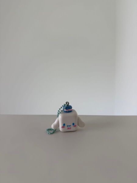 【新品】サンリオキャラクターズ ころころスイーツデザインスイング シナモロール
