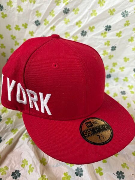 NEWERA キャップ NEW YORK サイドロゴ 刺繍 赤 ニューヨーク ニューエラ 59FIFTY 7 1/2 レッド