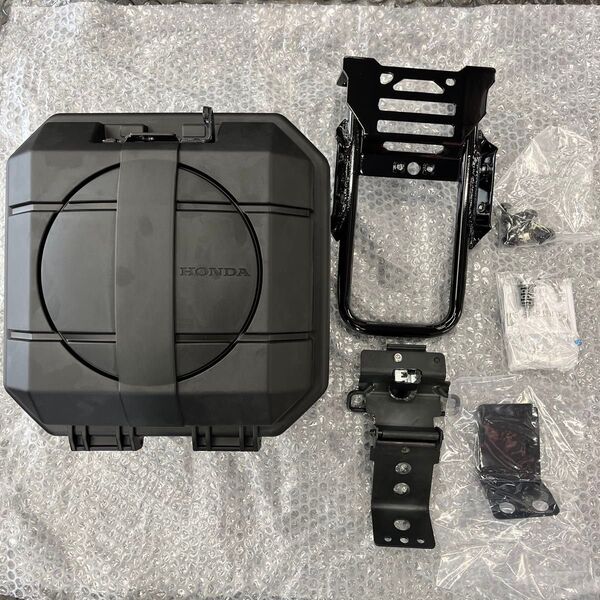 CT125 ハンターカブ 8BJ-JA65 ホンダ純正サイドボックス&サイドボックスブラケット 未使用 パニアケース JA55