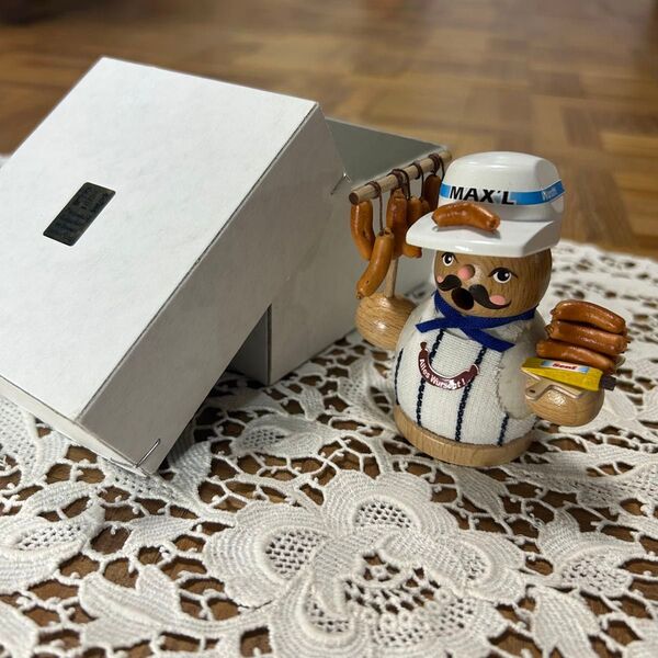 ドイツ ソーセージ 木製 人形 ミニチュア 木彫り 手作り