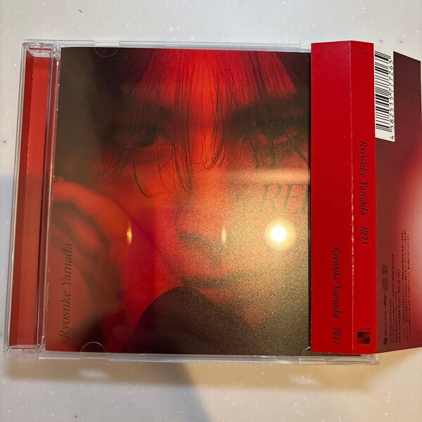 通常盤 歌詞フォトブックレット20P封入 Ryosuke Yamada CD/RED 25/4/16発売 【オリコン加盟店】