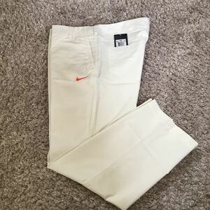 超お値打ち出品　大きめサイズ　NIKE Men'sストレッチゴルフパンツ　38/30inc ホワイト 新品タグ付未使用品