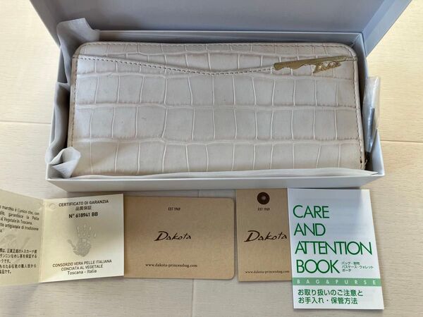 ダコタ Dakota レディース 長財布 ホワイト 白 本 牛革 レザー
