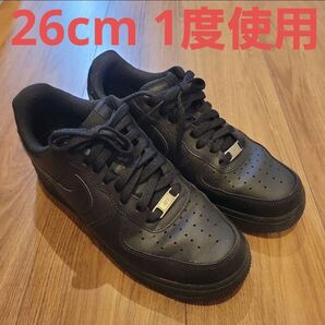 美品 Nike Air Force 1 ブラックスニーカー エアフォース1 26 靴 ナイキ 黒