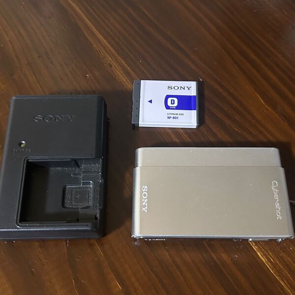 SONY サイバーショット DSC-T77