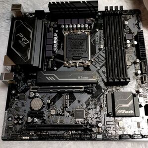 ASRock B660M Pro RS マザーボード