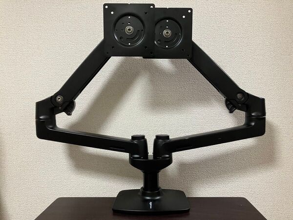 Amazonベーシック デュアル モニターアーム エルゴトロン OEM ERGOTRON OEM