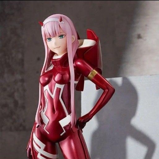 POP UP PARADE ゼロツー パイロットスーツver. L size フィギュア