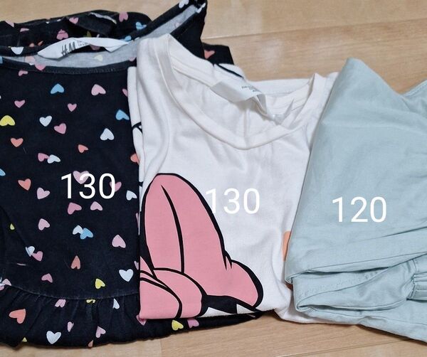 トップス&ボトムセットユニクロ ショートパンツ120 ライトグリーン ミニーTシャツ 長袖ワンピース薄手130 H&M 3点セット