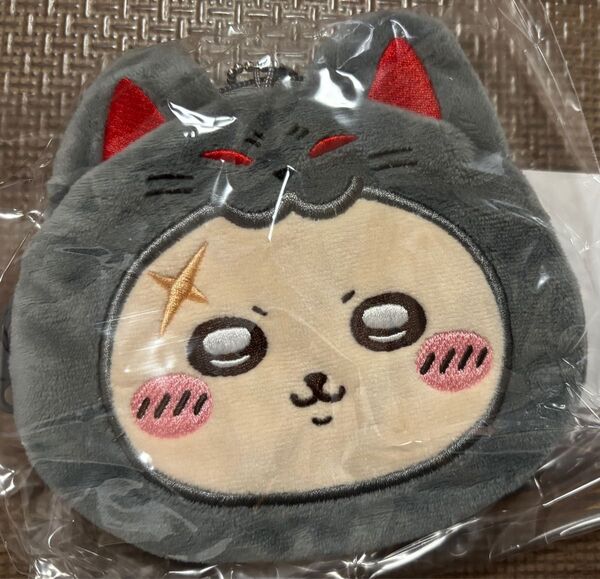 ちいかわ もぐもぐ本舗 伏見稲荷 おかおポーチ ラッコ