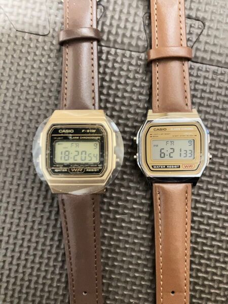 CASIO F-91W ゴールド カシオコレクション、CASIO A158WEAゴールド文字盤