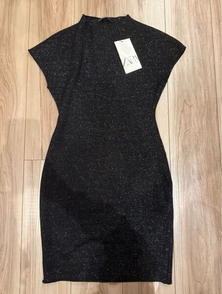 ZARA ブラック ラメミニワンピース