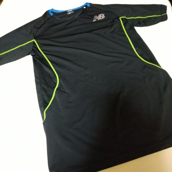 new balance Tシャツ 黒 RC−FIT Mサイズ