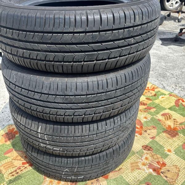 グッドイヤー 195/65 R 15 タイヤ4本