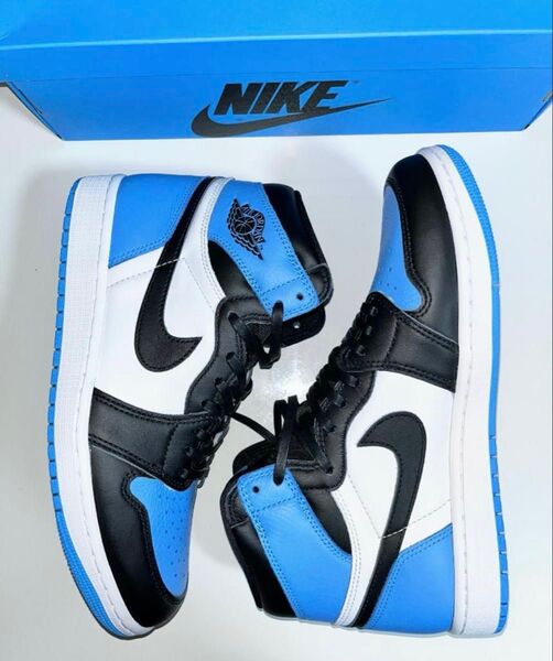 Air Jordan 1 Retro High OG UNC Toe 27 NIKE