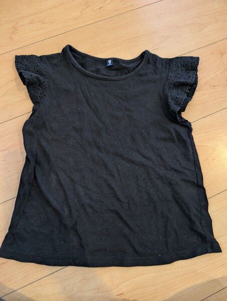 01 ユニクロ ノースリーブ Tシャツ キッズ 黒 レース 130cm