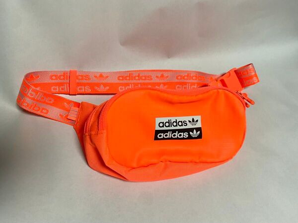 ※美品※ アディダス adidas ボディバッグ ウエストポーチ ウエストバッグ ショルダーバッグ バッグ