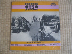 ＢＩＲＤｏｎ 52 Ｓｔｒｅｅｔ　フランス盤　america　　ＡＭ ６０６１ No162