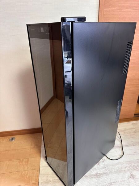 アイリスオーヤマ ワインセラー 18本収納 ペルチェ式 PWC-491P-B (