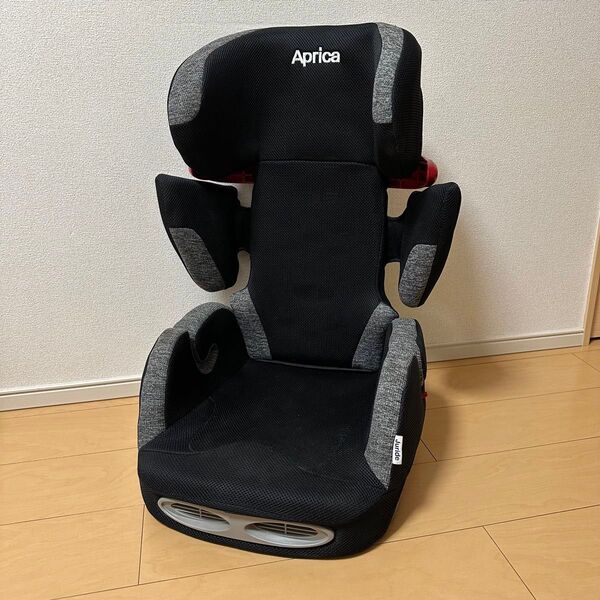 アップリカ ジュニアシート ハイバック ワイド Juride Aprica