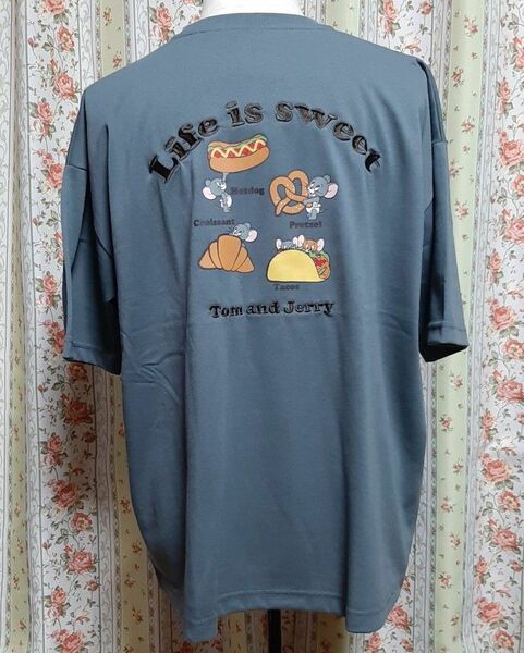 トムとジェリー Tシャツ Mサイズ 未使用タグ付き