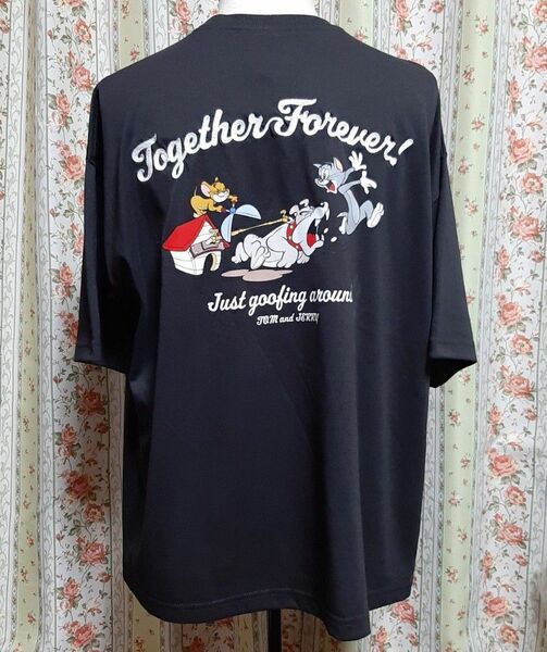 トムとジェリー Tシャツ Mサイズ 未使用タグ付き