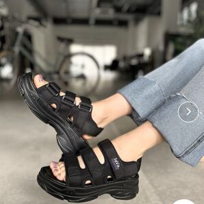 値下げしました。サンダル 《JaVa ジャバコラボ》大人カジュアルアップ。軽量&厚底 クッションソール ベルクロ スポーツサンダル