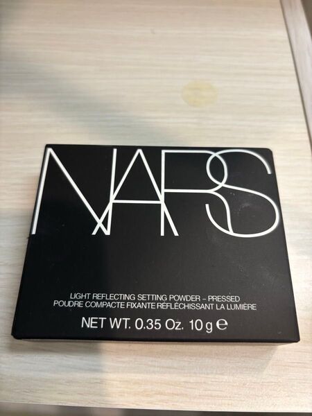 NARS ライトリフレクティングセッティングパウダー プレスト N 10g