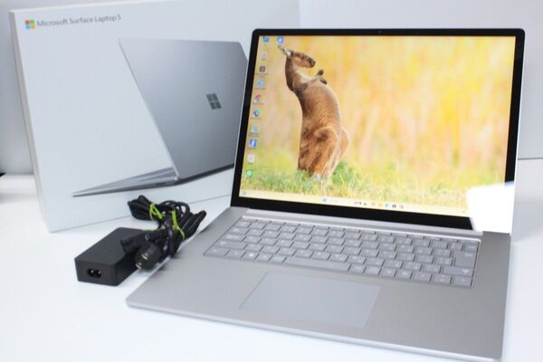 Surface Laptop 5/intel Core i7/256GB/8GB/15インチ ④