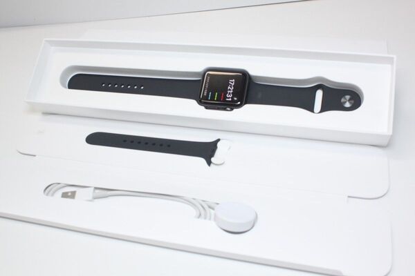 Apple Watch Series 3/GPS/42mm/A1859〈MTF32J/A〉④