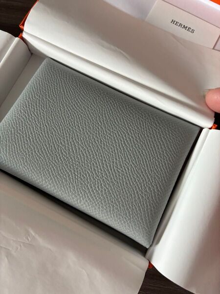 HERMESカルヴィデュオ ブルーグラシエ 新品未使用