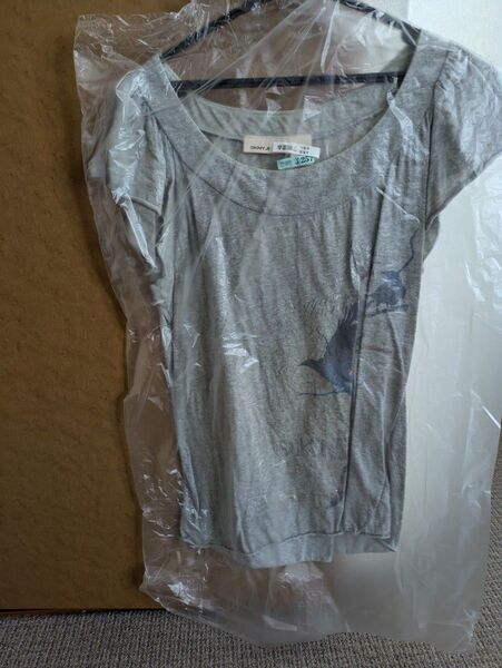 ☆お値下げ☆DKNY JEANSダナキャラン グレー フラワープリント Tシャツ M