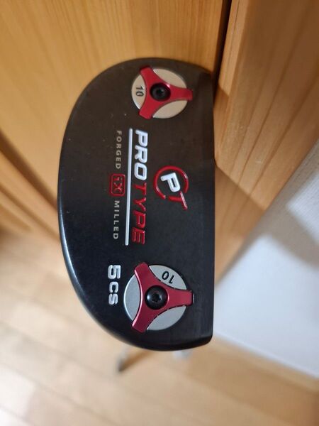 ODYSSEY PRO TYPE 5CS パター 右
