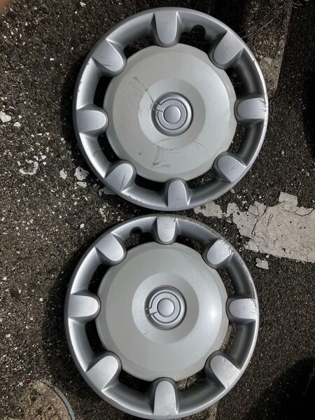 ダイハツ ムーヴ キャンパス 純正ホイールキャップ 2個セット