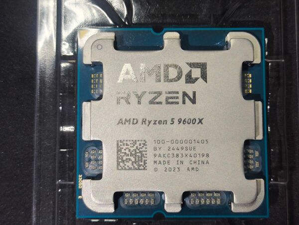 AMD Ryzen 5 9600X CPU