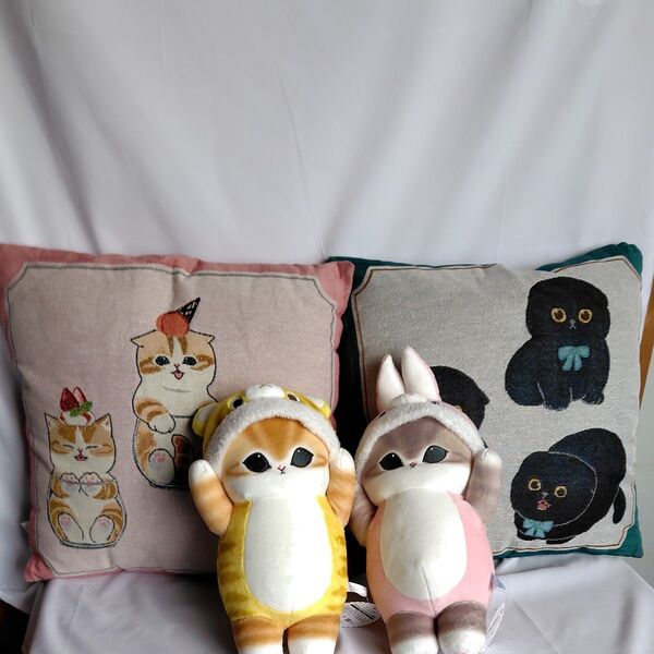 mofusandゴブラン織りクッション全2種&着ぐるみにゃんBIGぬいぐるみ全2種